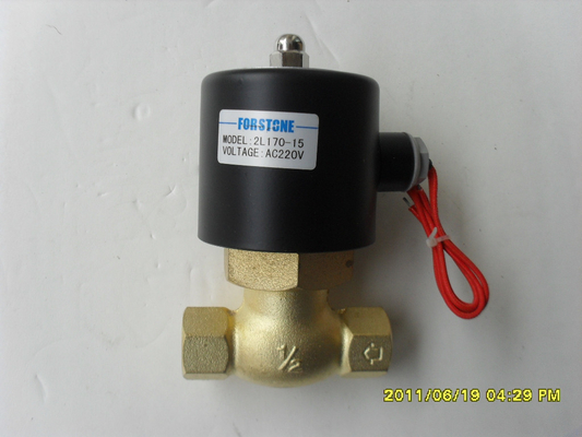 AC 220 V 3/4 Zoll Messing Elektromagnetventil für Warmwasser NC
